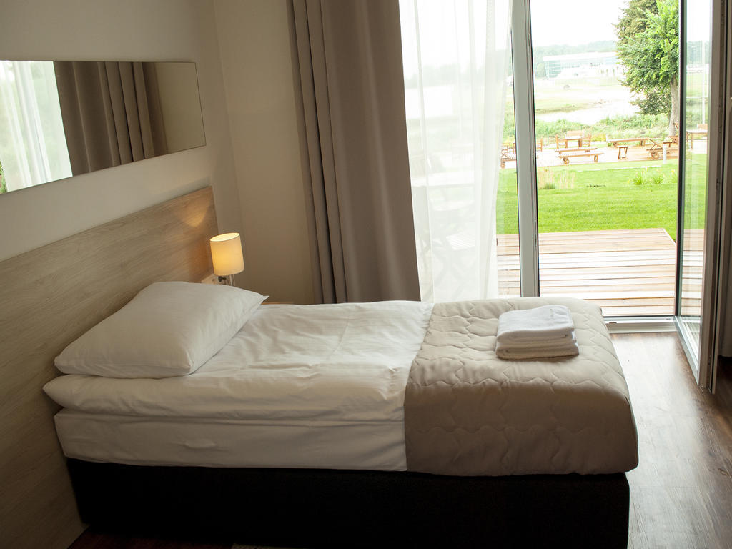 Hotel Uniejow Ruang foto
