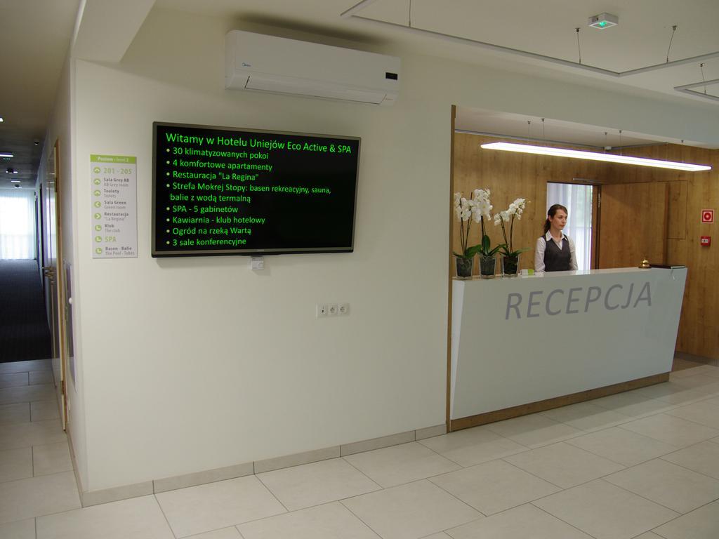 Hotel Uniejow Bagian luar foto