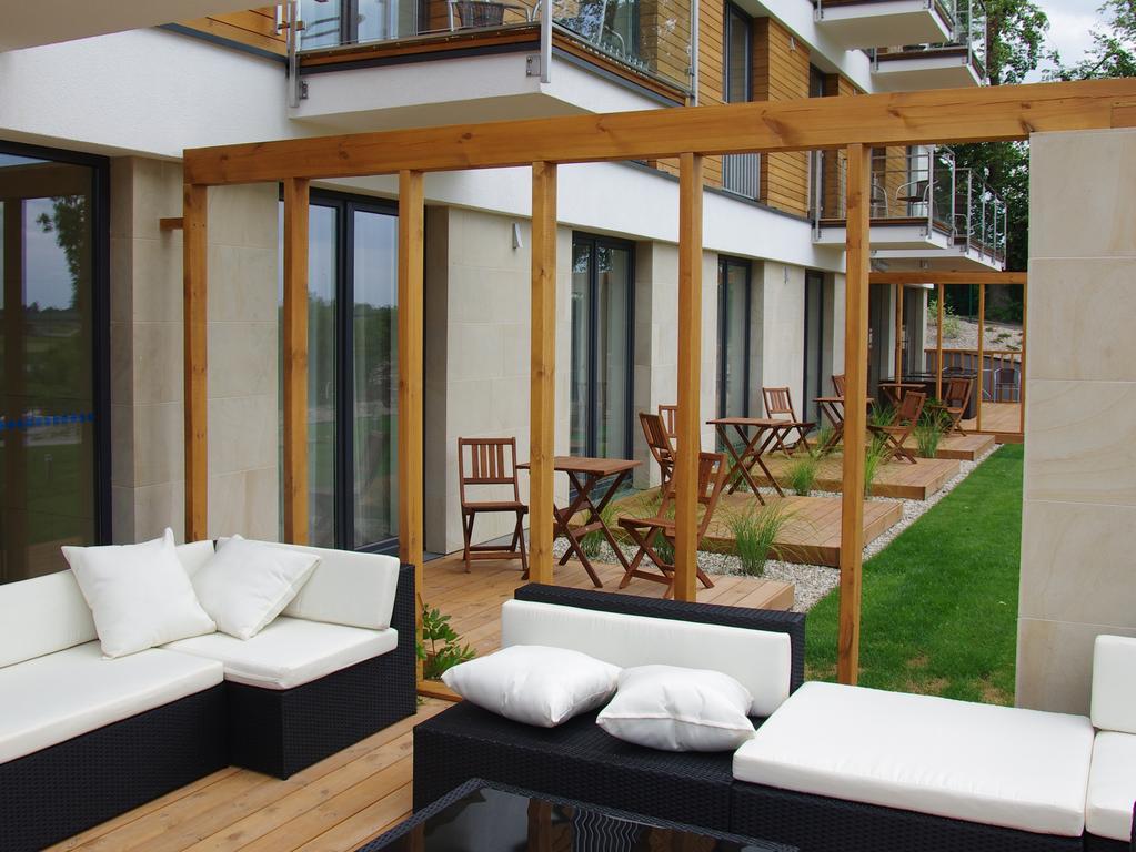 Hotel Uniejow Bagian luar foto